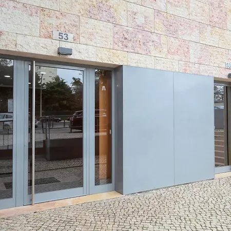 Beguest Vasco Da Gama ליסבון