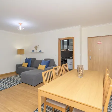 Beguest Vasco Da Gama ליסבון